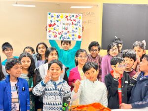 भारतीय संस्कृति की झलक: होली की रंगत और हमारी पाठशाला – ज्ञान और उमंग का अनूठा संगम